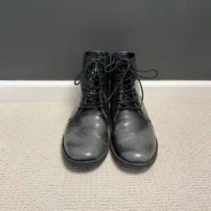 686. Original Penguin Jerry Jeff Boots