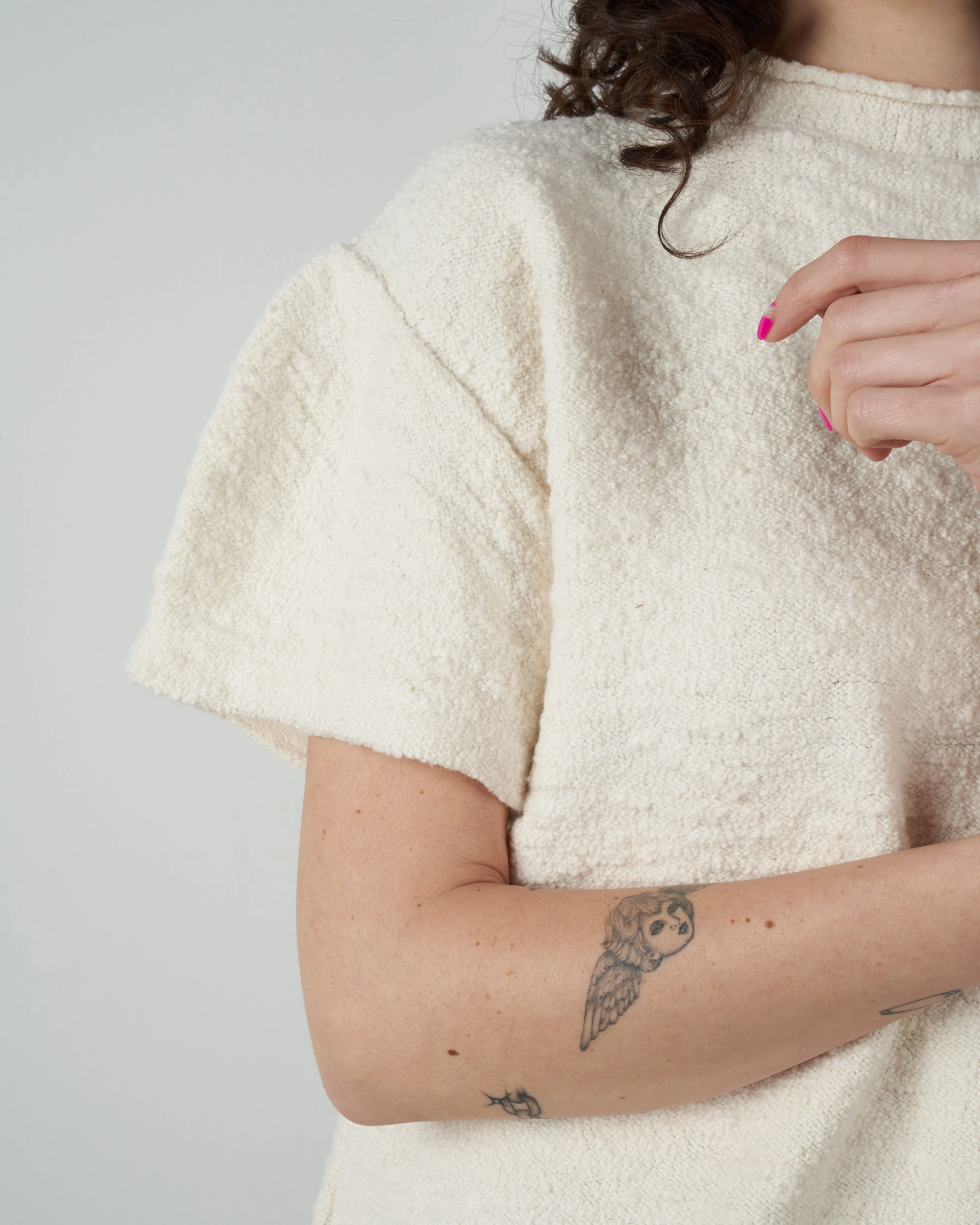 arch tee - crudo