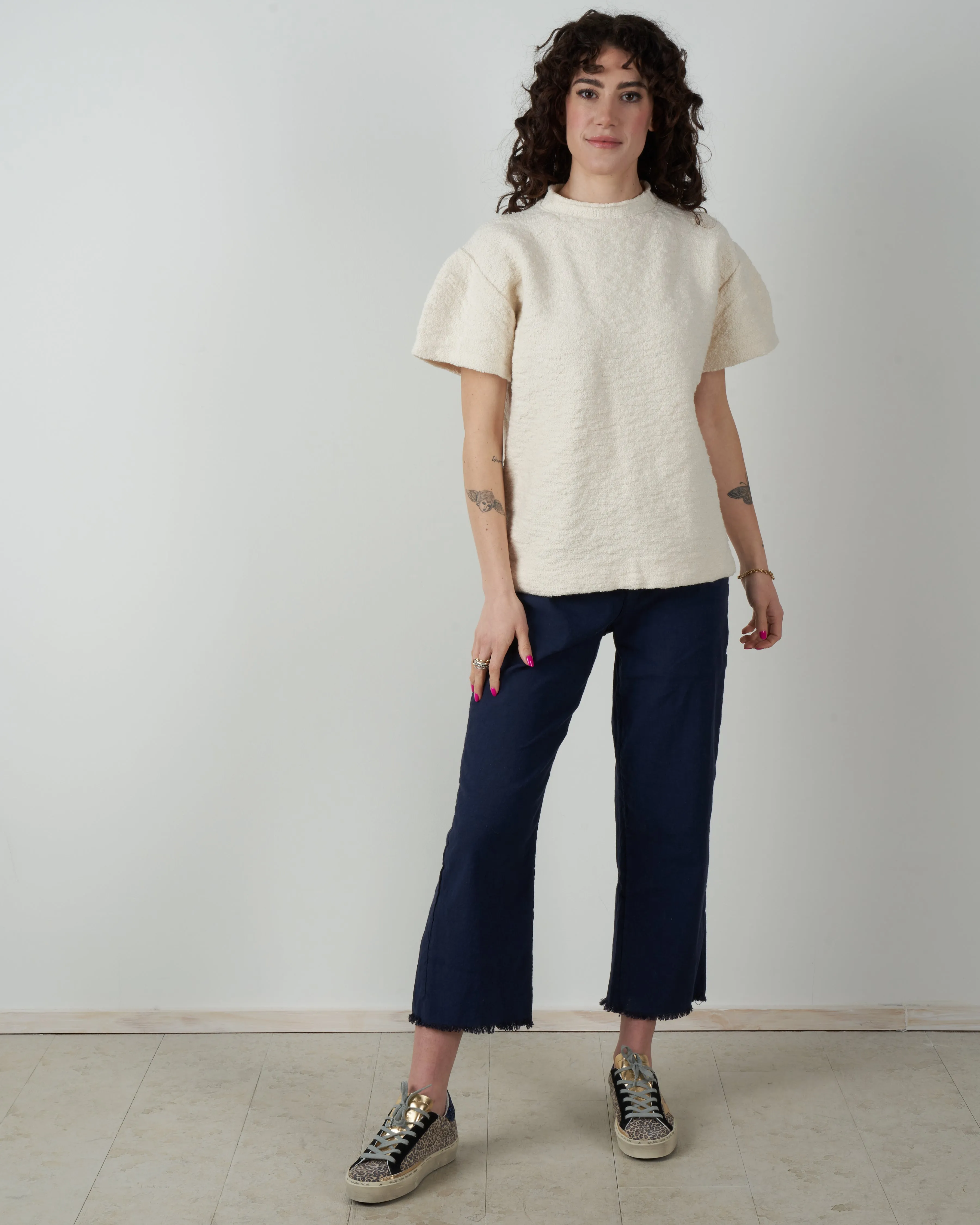 arch tee - crudo