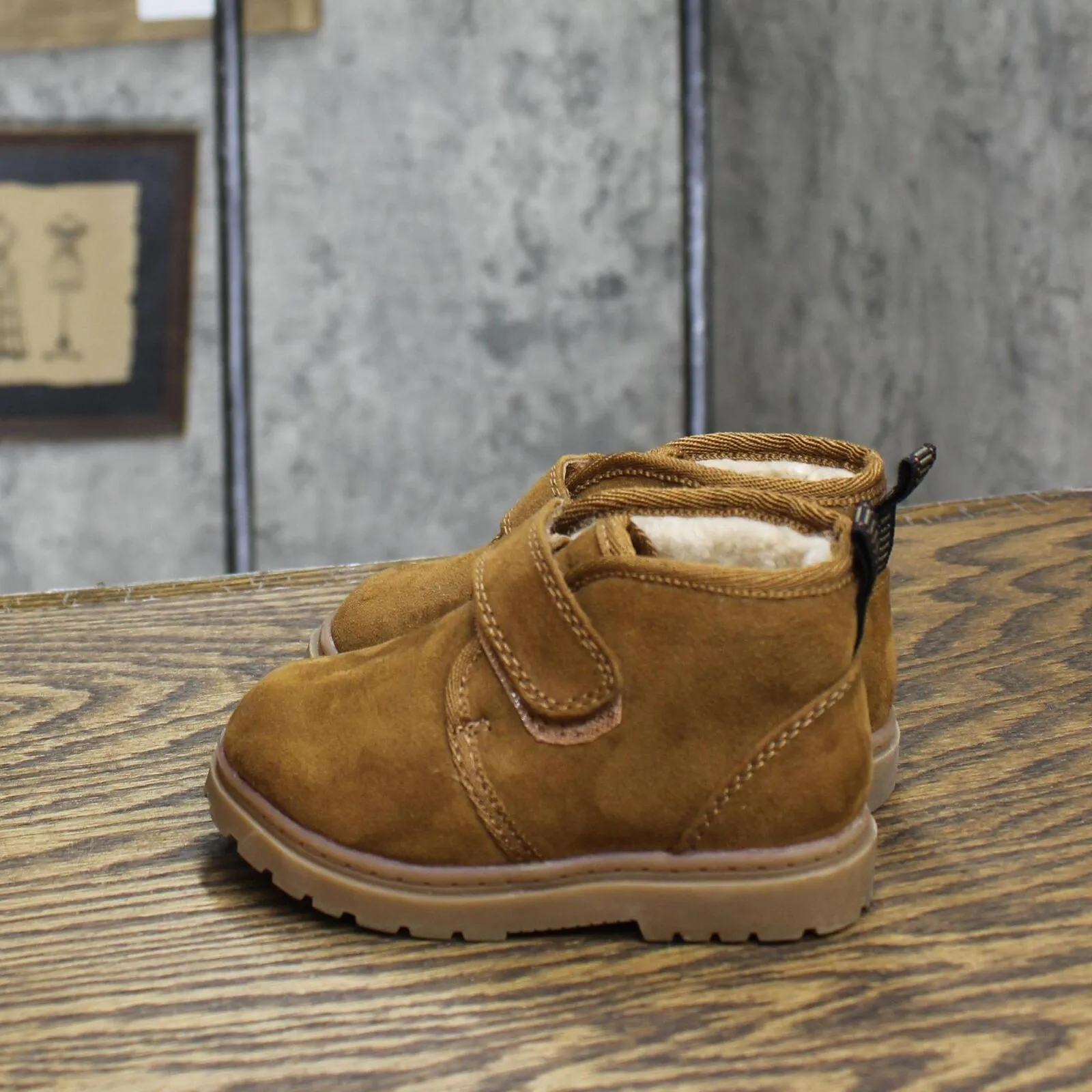 Cat & Jack Kids Boys Sherpa Lined Strap Boots 1670847803500d Brown 5T