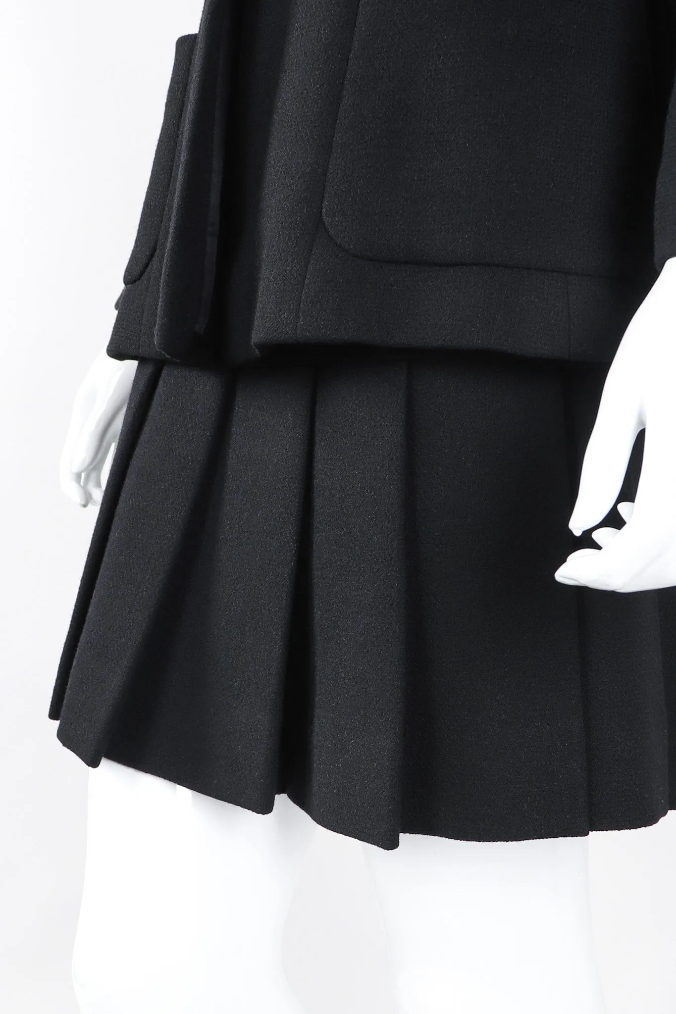 Contrast Jacket & Pleated Skirt Set
