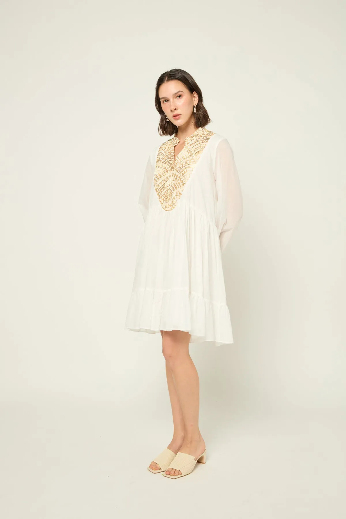 DRESS SHORT NEW ALL OVER L/S - WHITE GOLD