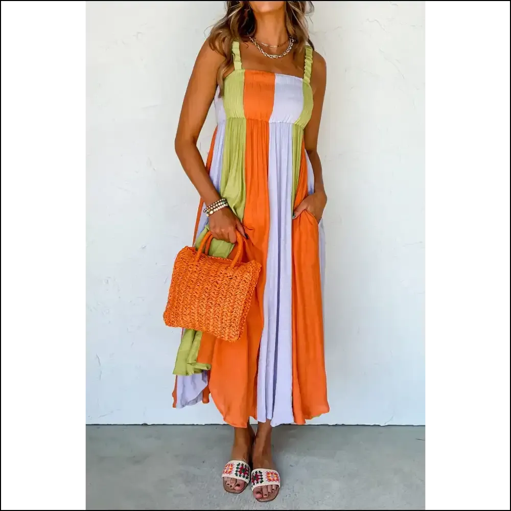 Green Color Block Maxi: Dress so Good, It's Practically Therapy 🧘‍♀️