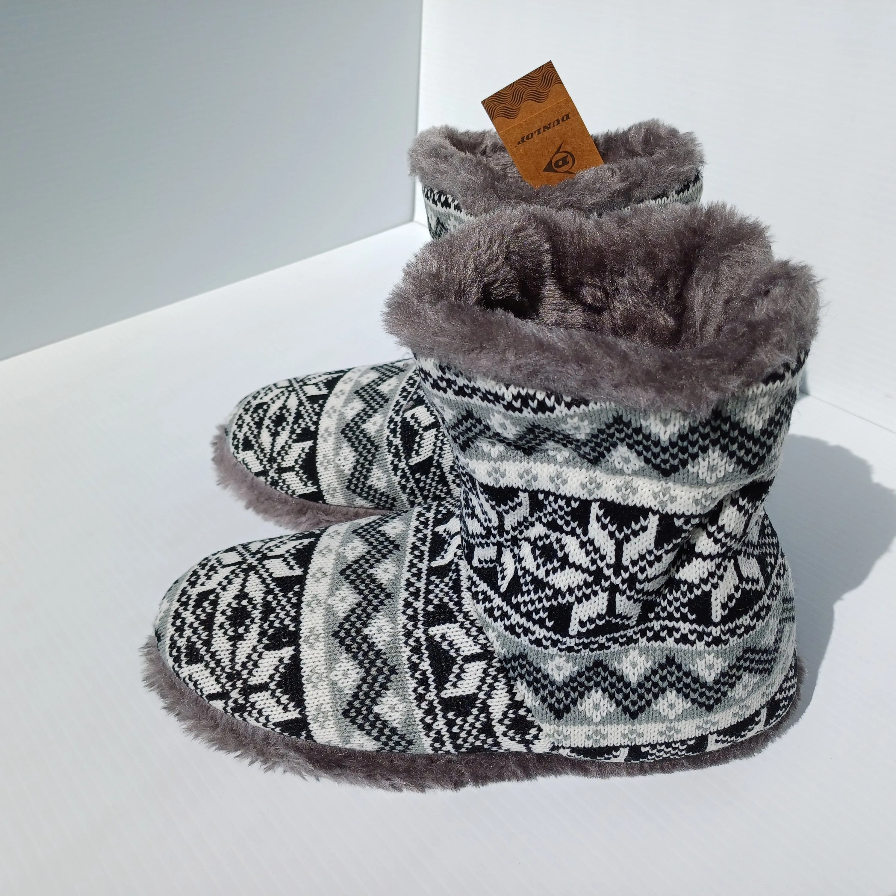 Grey Print Cozy slippers