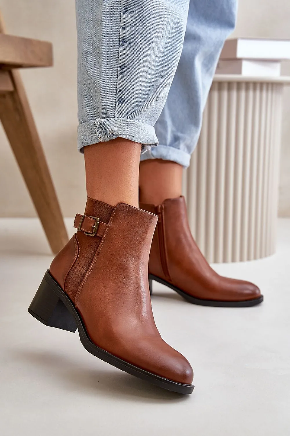 Heel boots