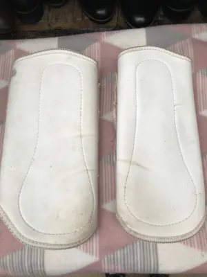Horze white light weight sheep skin lined brushing boots size large FREE POSTAGE