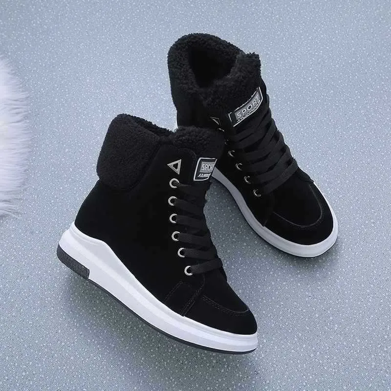 Martin Boots Fleece-Lined
