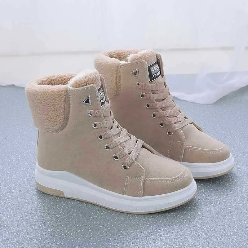 Martin Boots Fleece-Lined