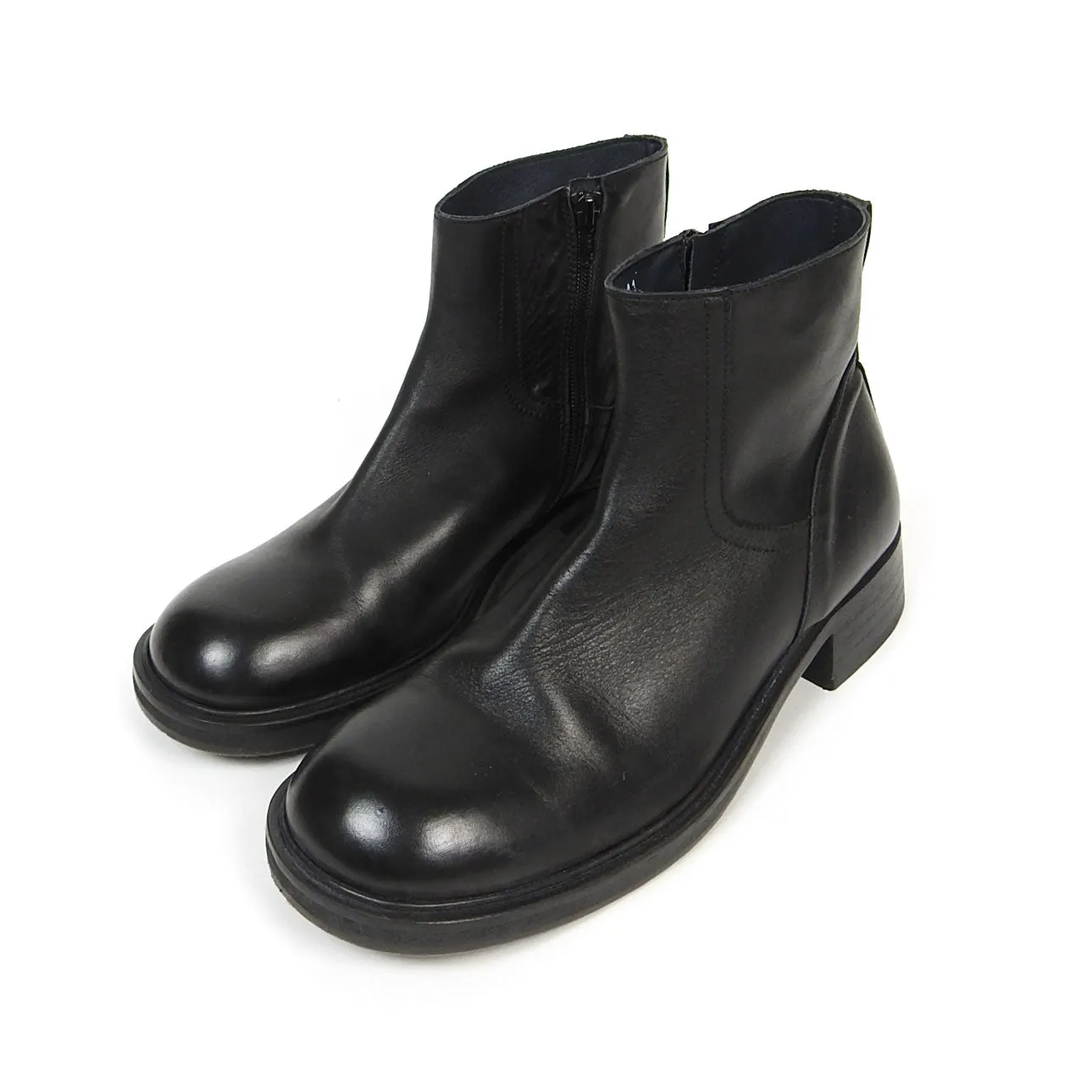 Moma Chelsea Boots Size 41