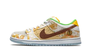 Nike SB Dunk Low Street Hawker