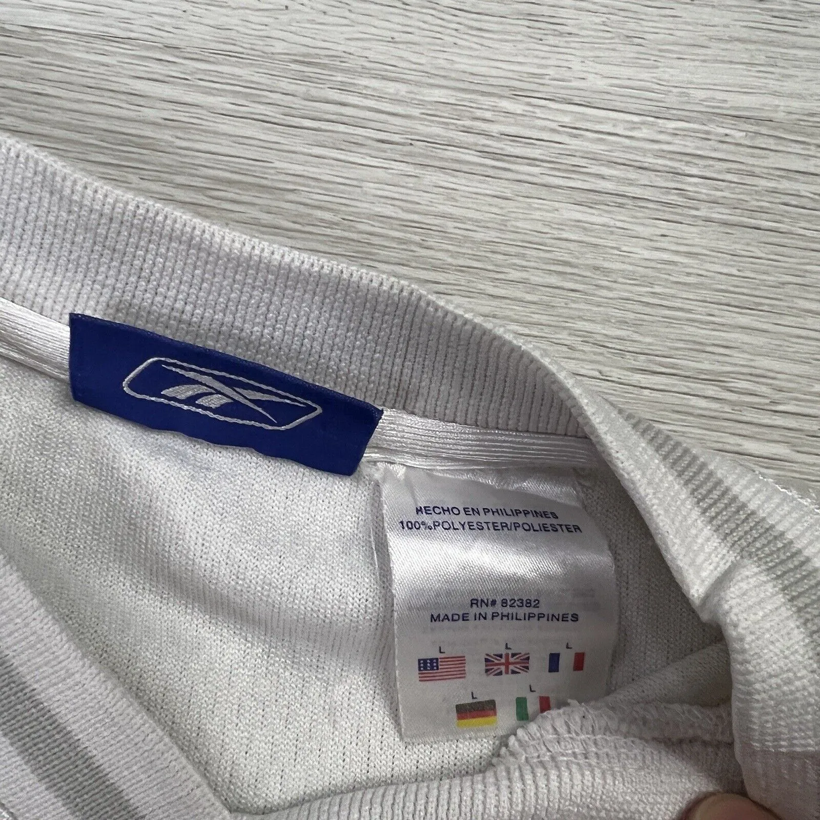 Reebok Basketball White Sleevless Top Size L (Measures S/M)