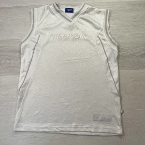 Reebok Basketball White Sleevless Top Size L (Measures S/M)