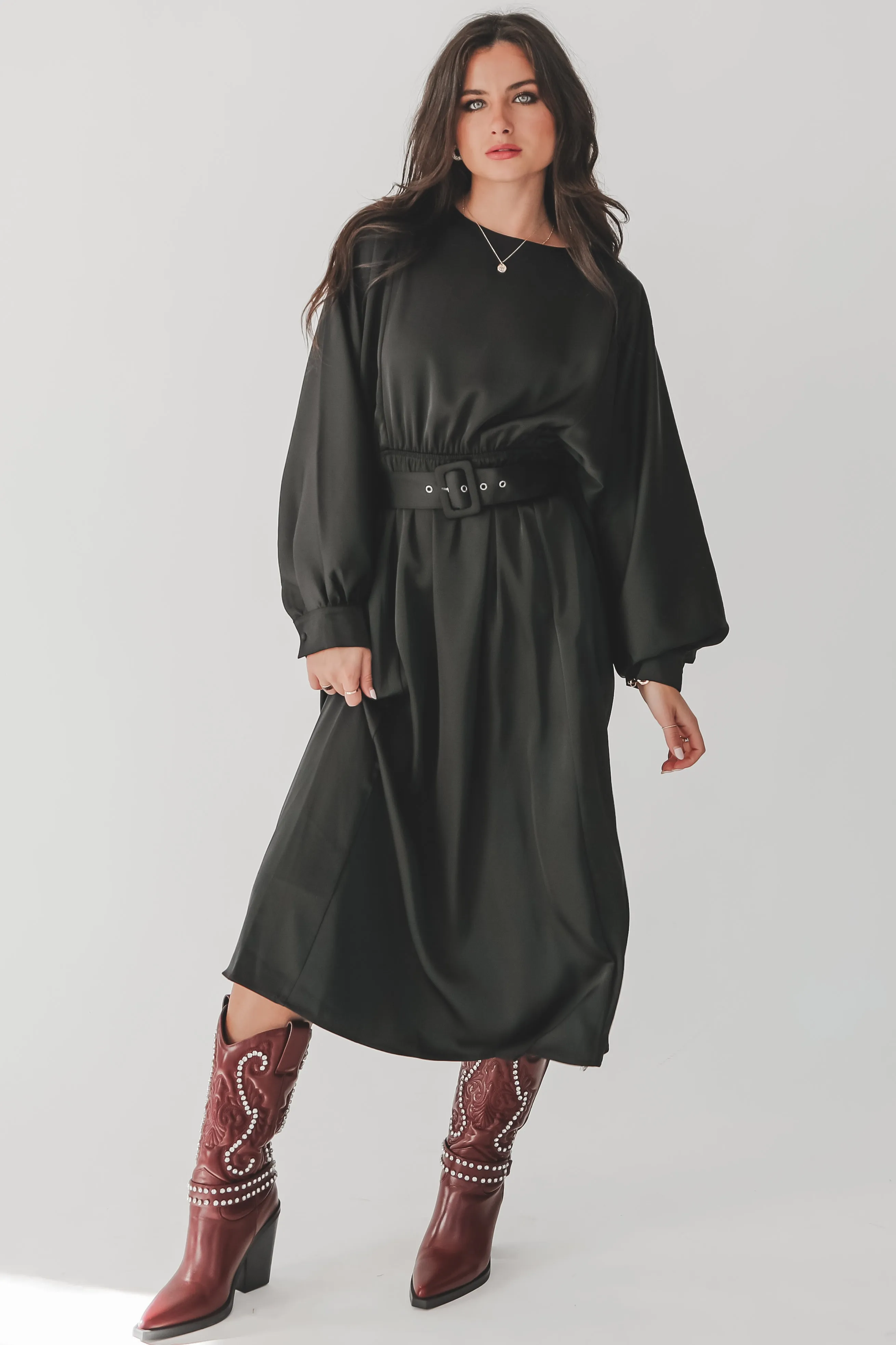 Sadie & Sage Mood Boost Black Long Sleeve Midi Dress