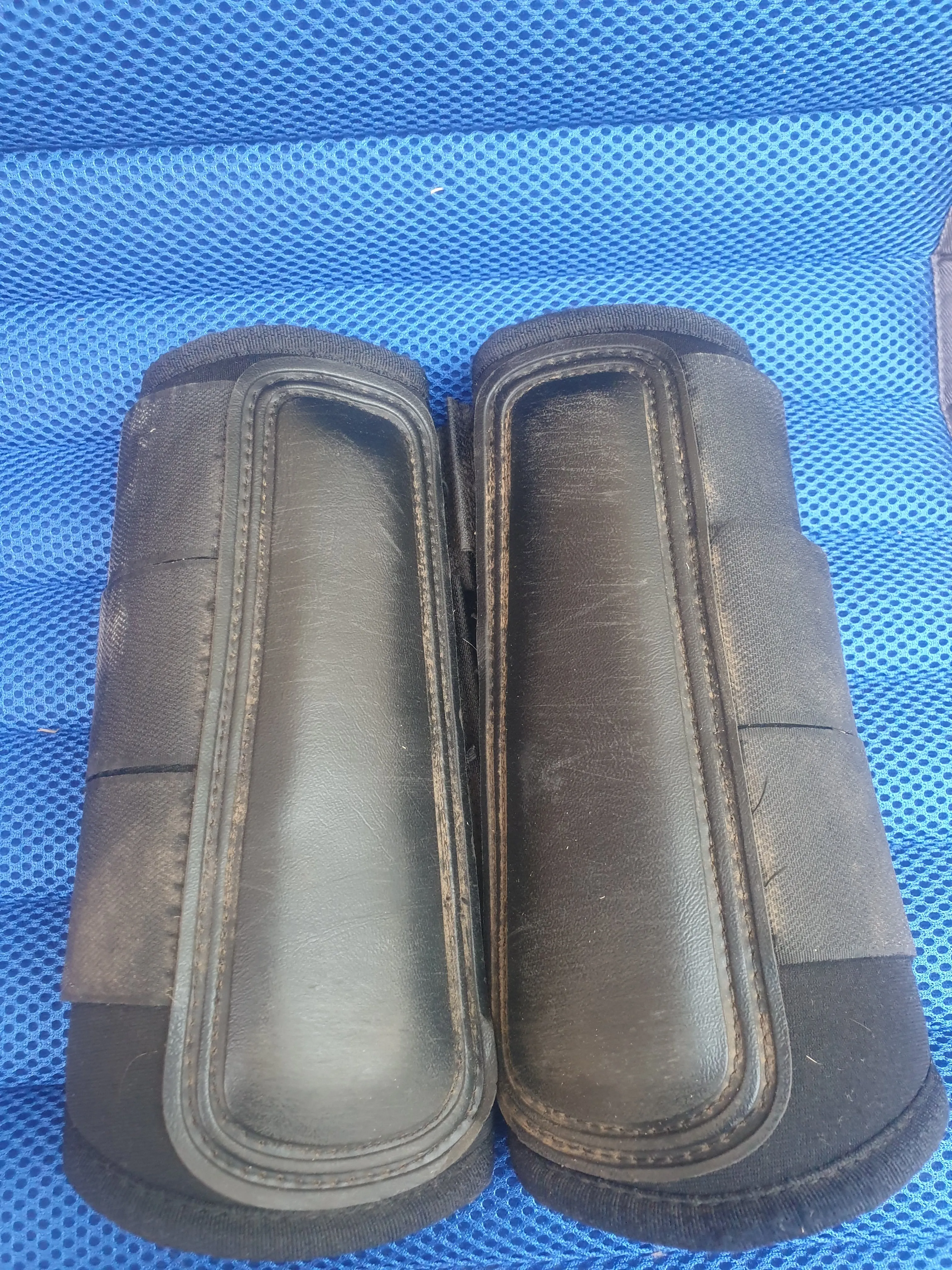 Shires black brushing boots size pony FREE POSTAGE ✅