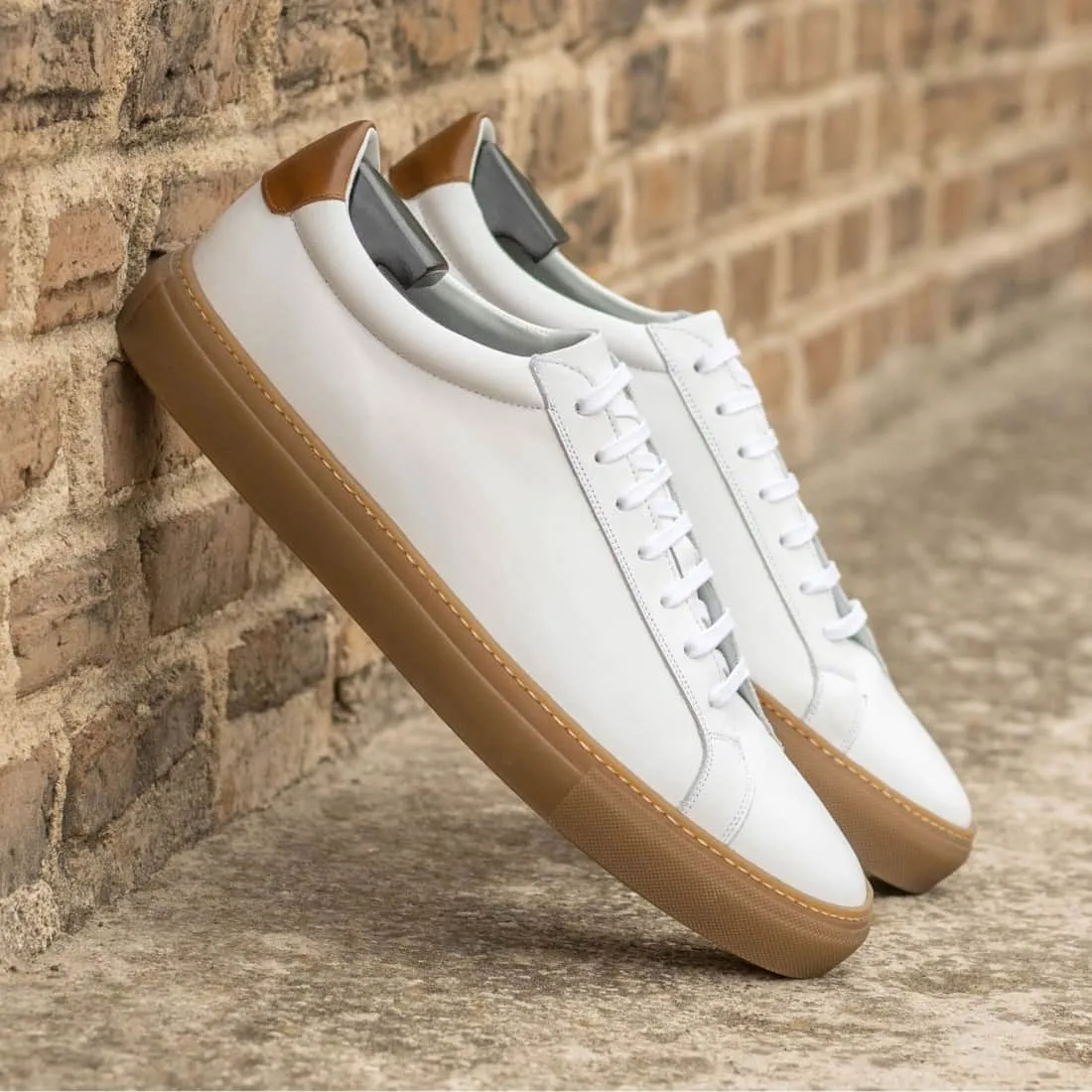 Sneakers Jersey en cuir blanc - Semelles Caramel