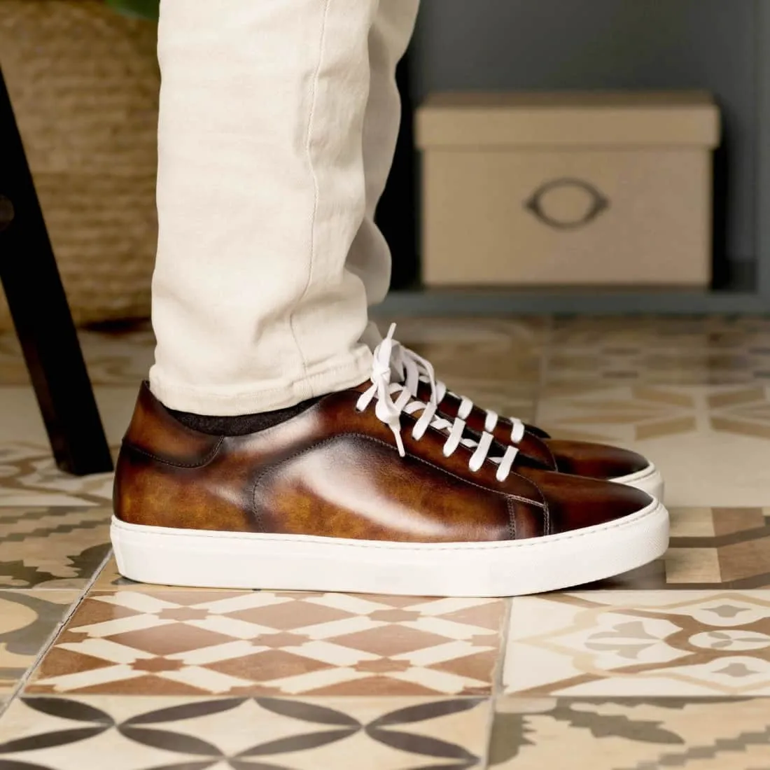 Sneakers Jersey en cuir patiné marron - Semelles Blanches