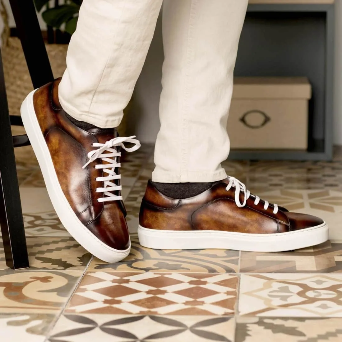 Sneakers Jersey en cuir patiné marron - Semelles Blanches