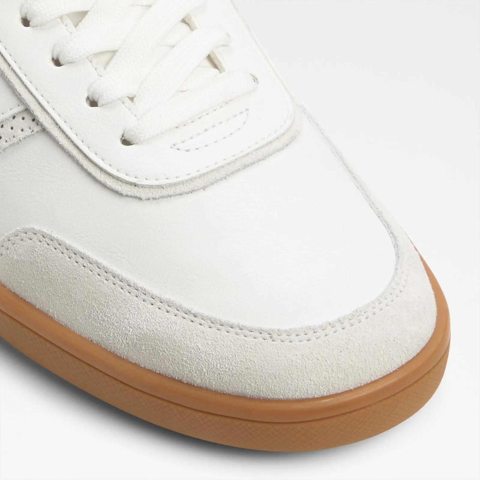 Uptown / Sneakers