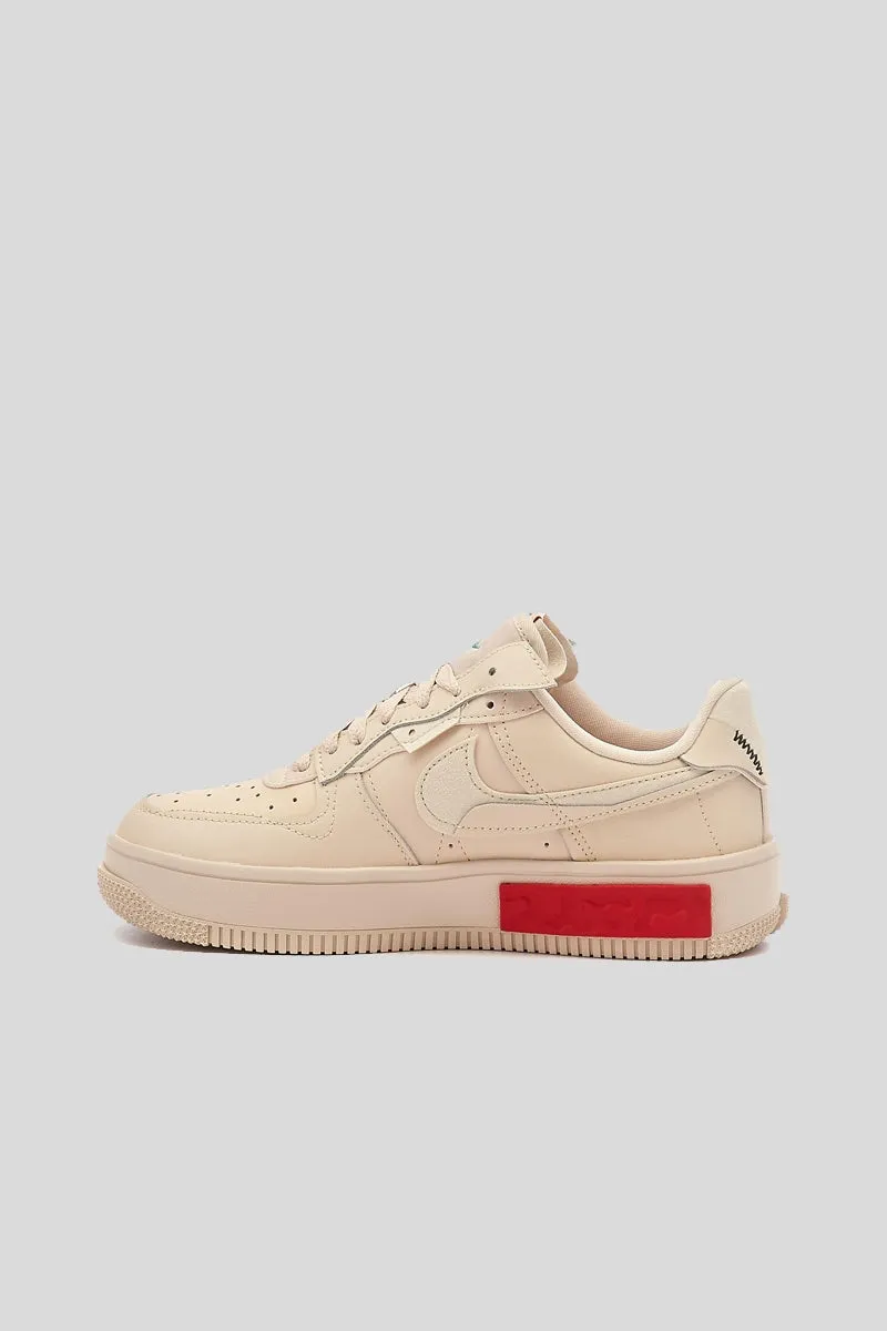 W Air Force 1 Fontanka