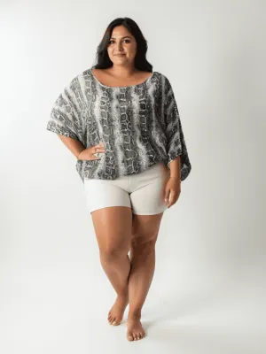 White/Gray Snake Top Size Medium