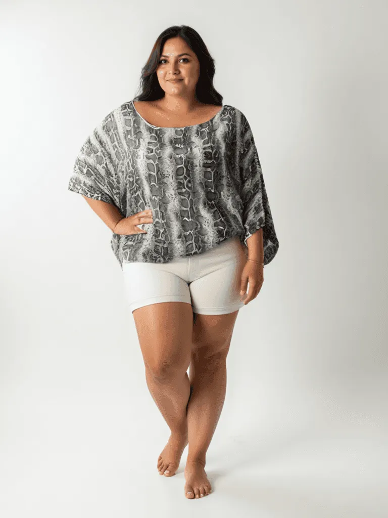 White/Gray Snake Top Size Medium