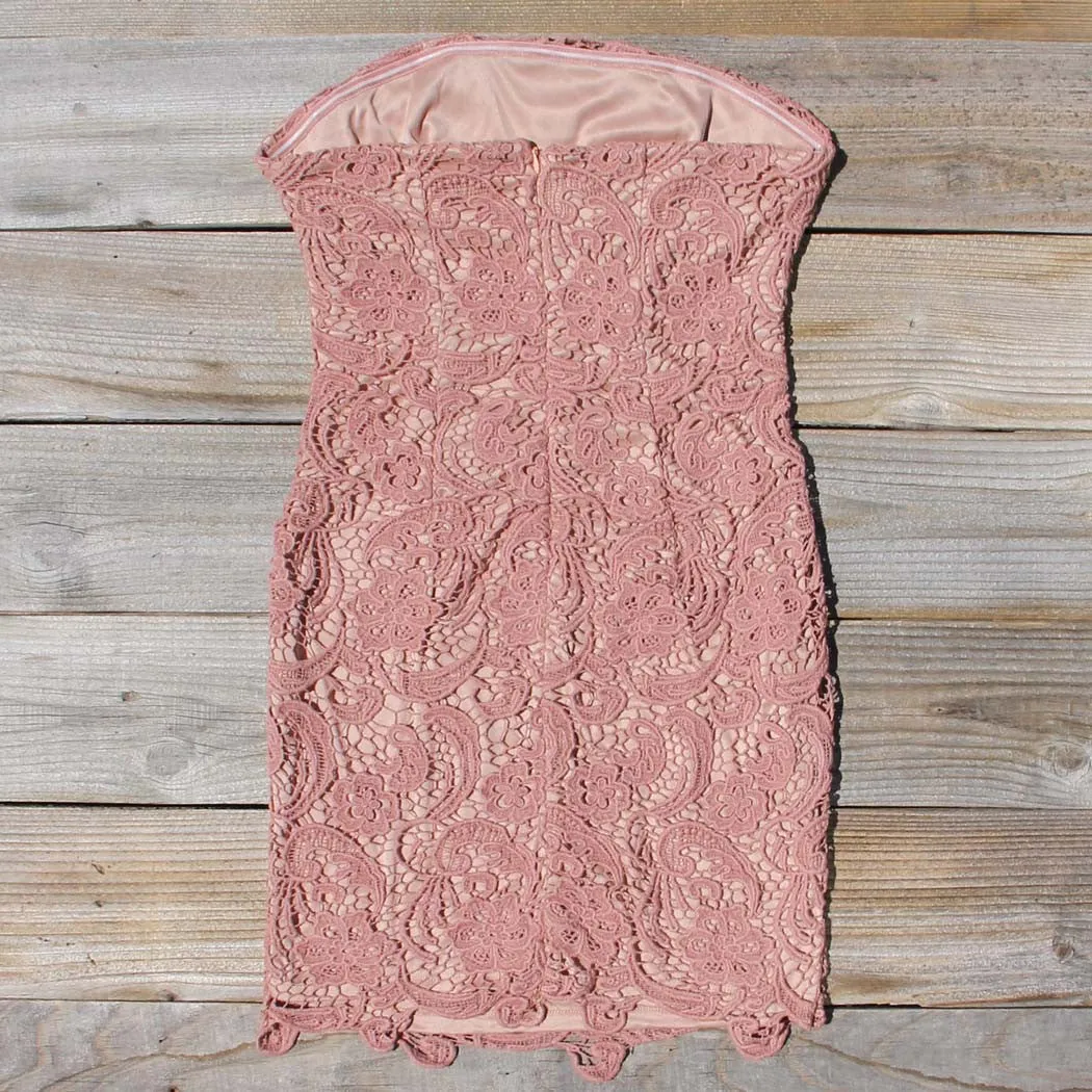 Wild Horses Lace Dress in Dusty Pink