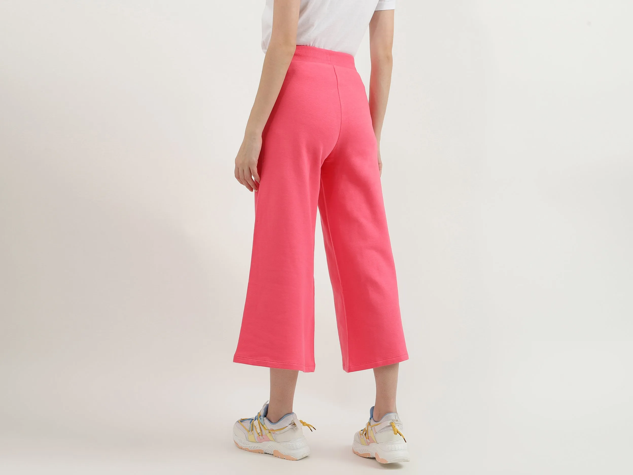 Women Solid Wide Leg Culottes