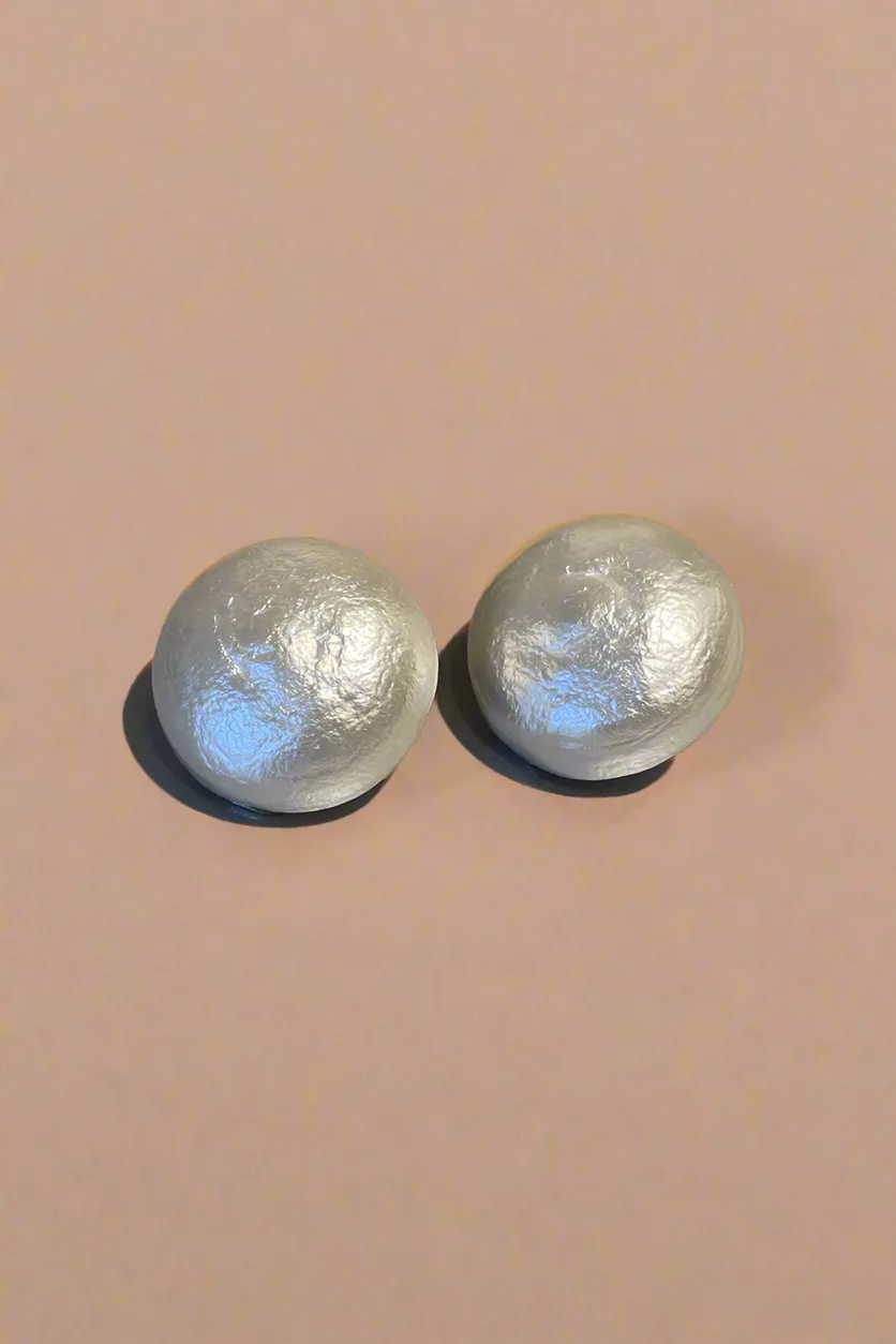 Yolanta Collection, 1" Faux Pearl Clip Earrings